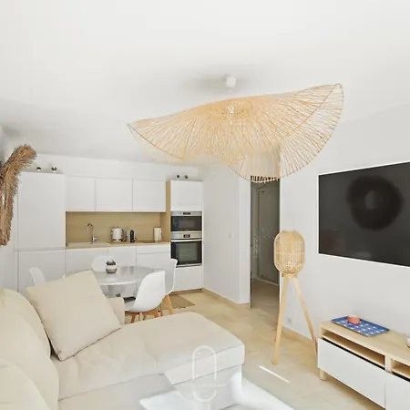 Апартаменты T2 Rdj A Wifi Clim Carpe Diem Le Levant